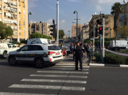 فيديو: الشرطة تغلق شارع شديروت يروشلايم بعد الاشتباه بوجود عبوة ناسفة 